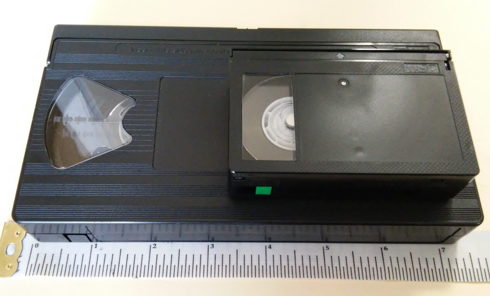 video tapes - VHS-VHSC